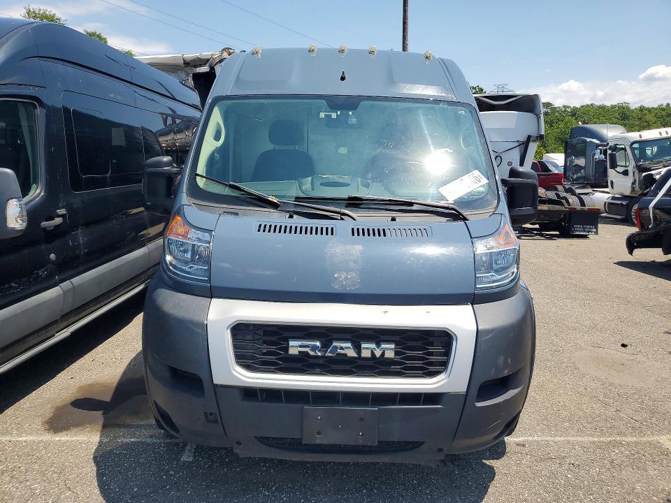 2020 RAM PROMASTER 3500 — Фото 5 из 13