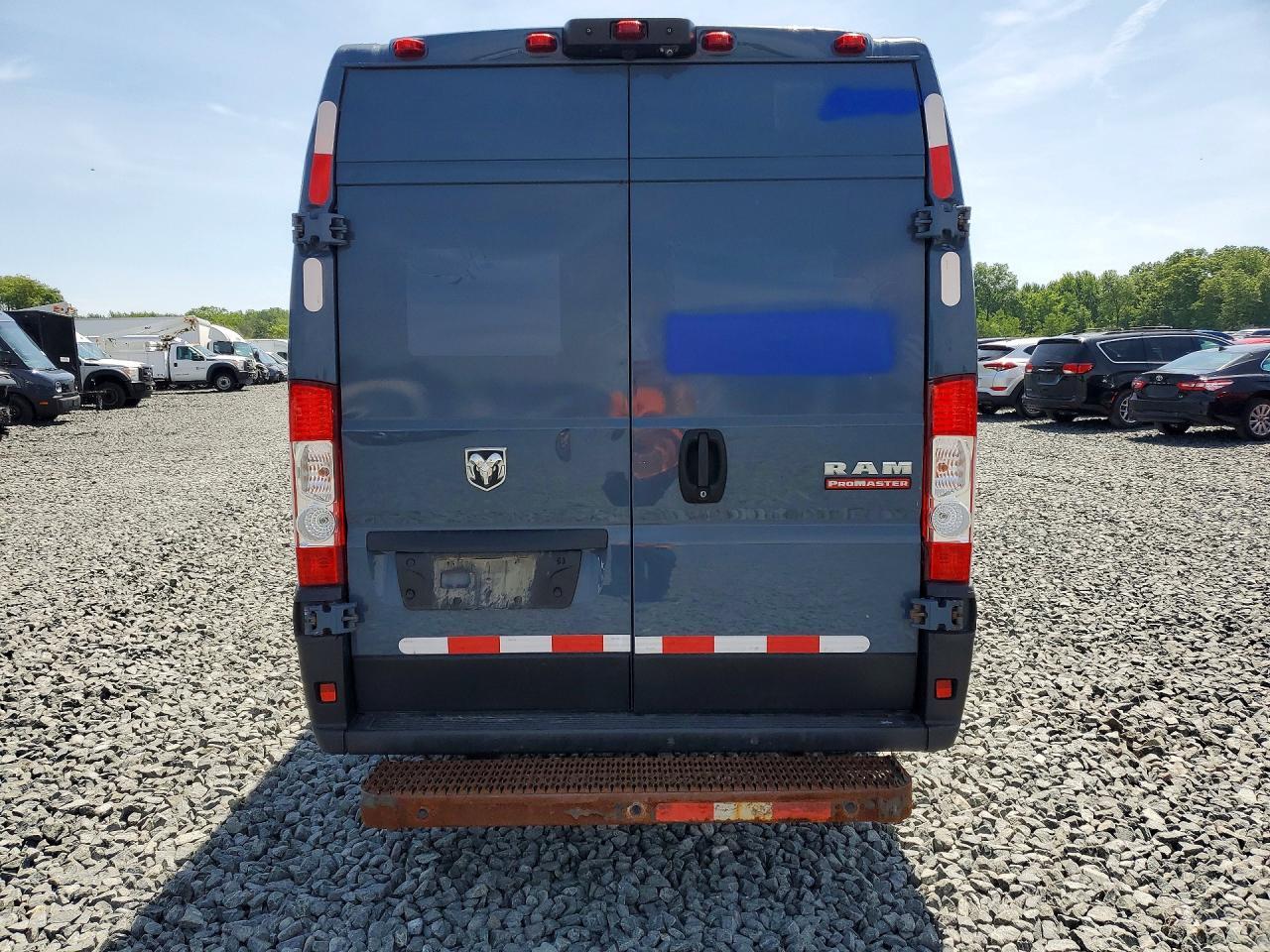 2020 RAM PROMASTER - DELIVERY VAN — Фото 6 из 13