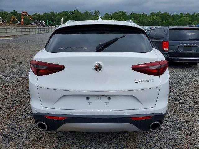 2019 ALFA ROMEO STELVIO — Фото 6 из 13