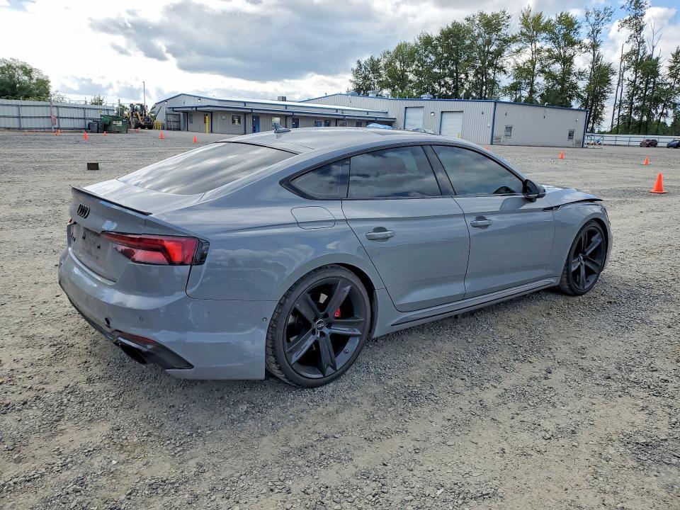 2019 AUDI RS5 — Фото 3 из 12