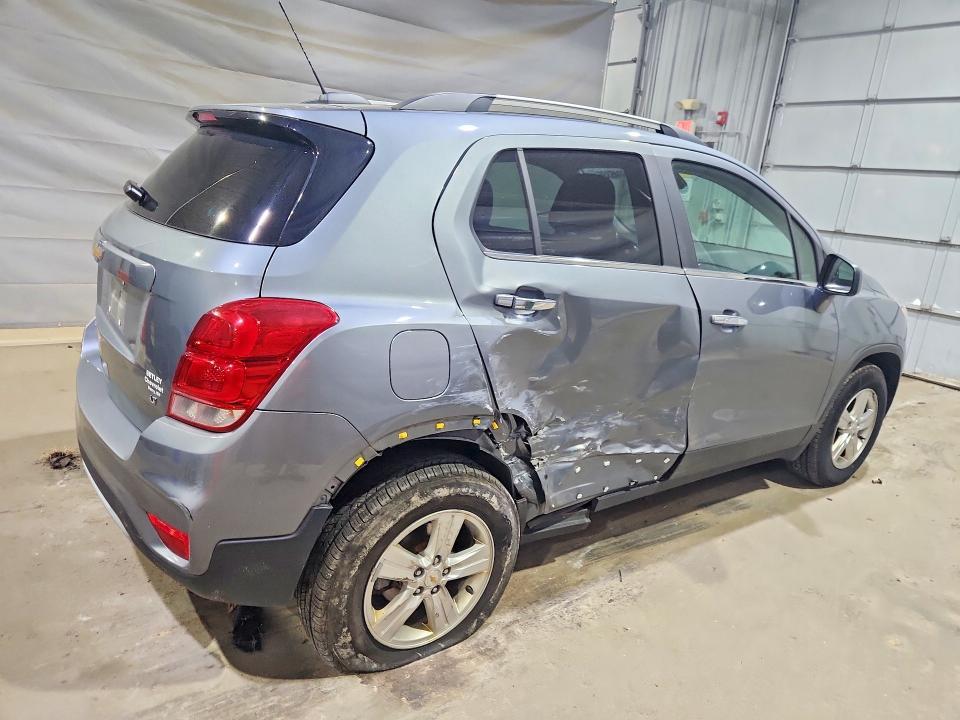 2019 CHEVROLET TRAX 1LT — Фото 3 из 13