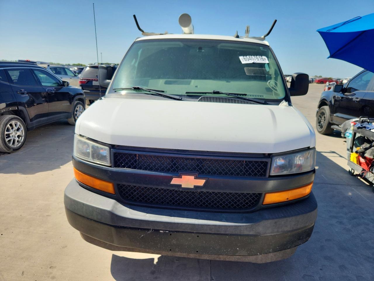 2019 CHEVROLET EXPRESS G2500 — Фото 5 из 13