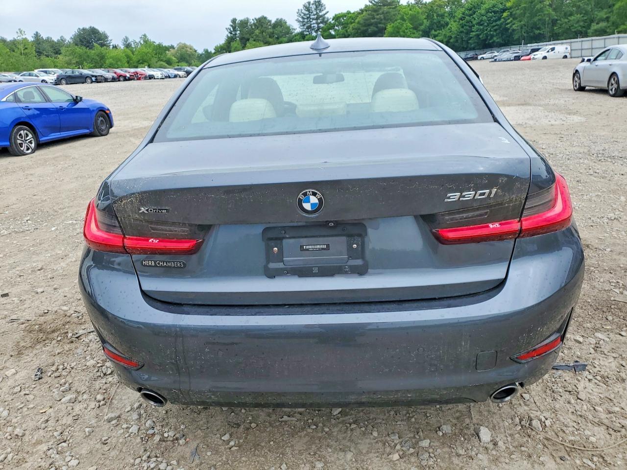 2020 BMW 330XI — Фото 6 из 12