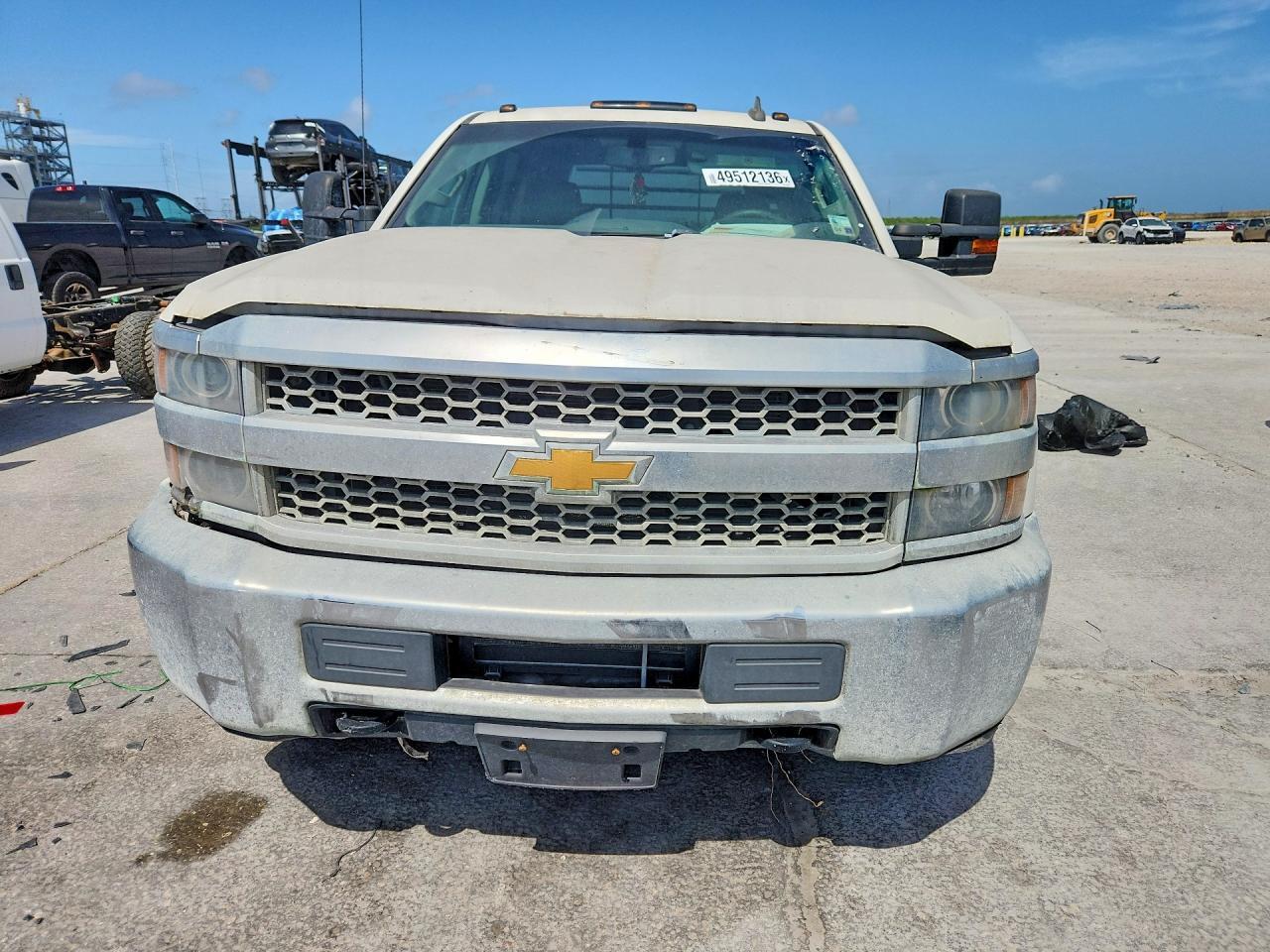 2019 CHEVROLET SILVERADO C3500 6.0L V-8 FLAT BED — Фото 5 из 12