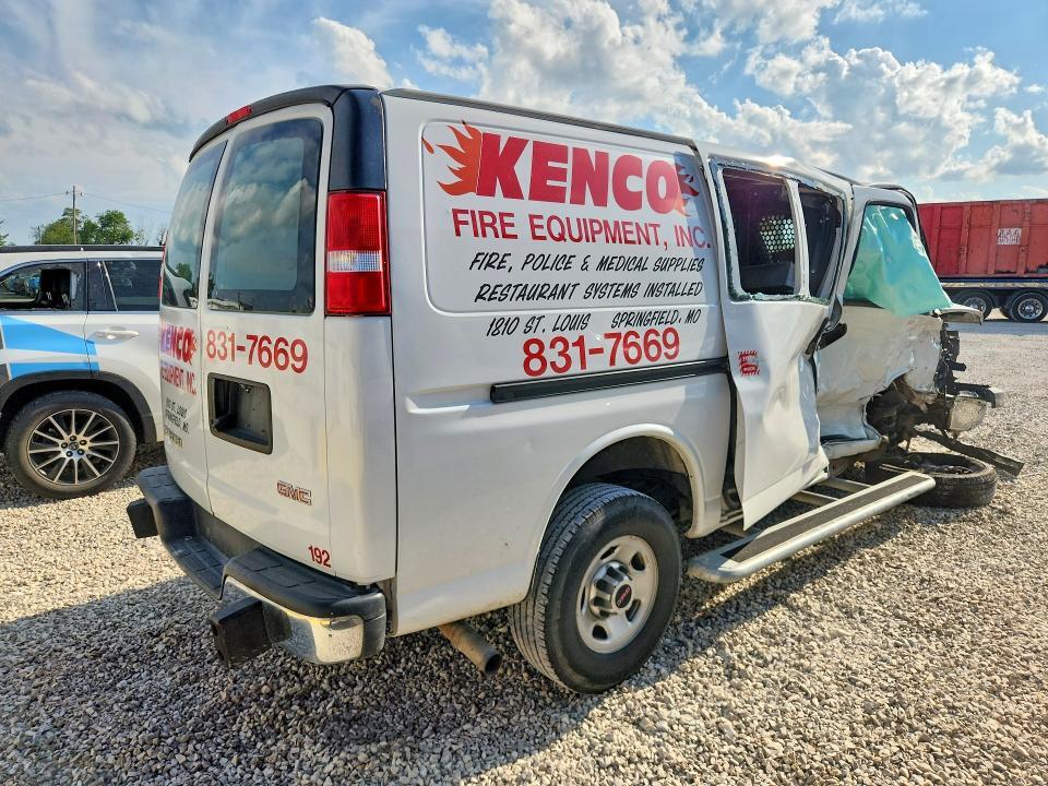 1GTW7AFG4K1363611 2019 GMC SAVANA photo no. 3