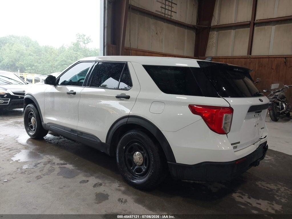 1FM5K8AB5PGA05786 2023 FORD POLICE INTERCEPTOR UTILITY photo no. 3