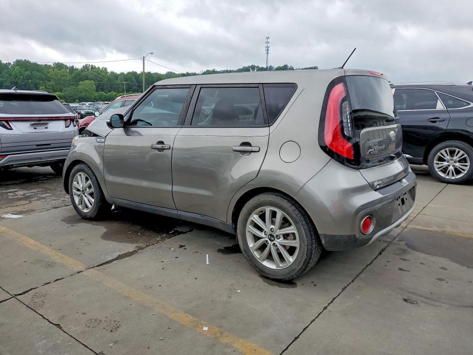 2019 KIA SOUL + — Фото 2 из 13