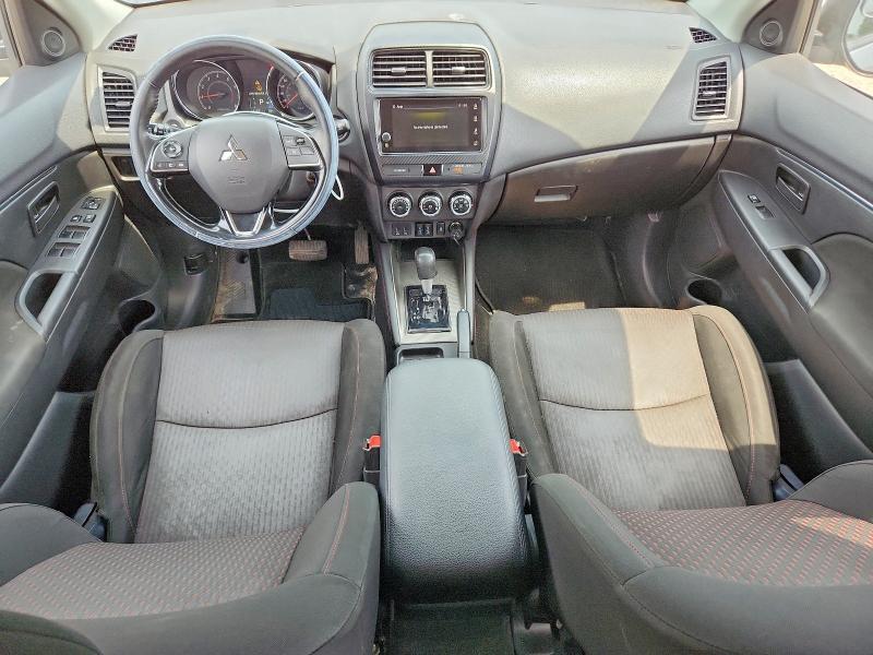 2019 MITSUBISHI RVR SE — Фото 8 из 13
