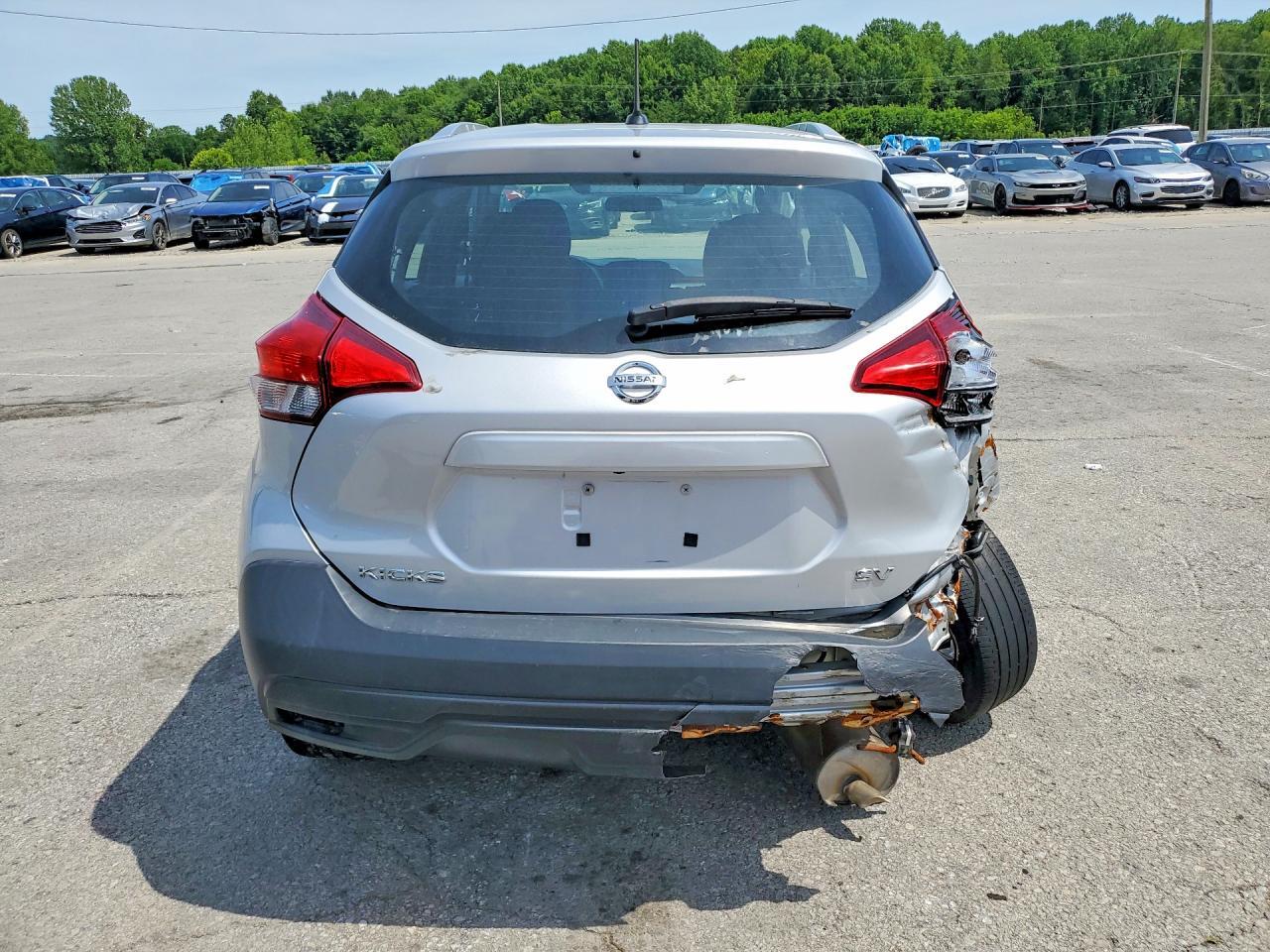 2019 NISSAN KICKS SV — Фото 6 из 14