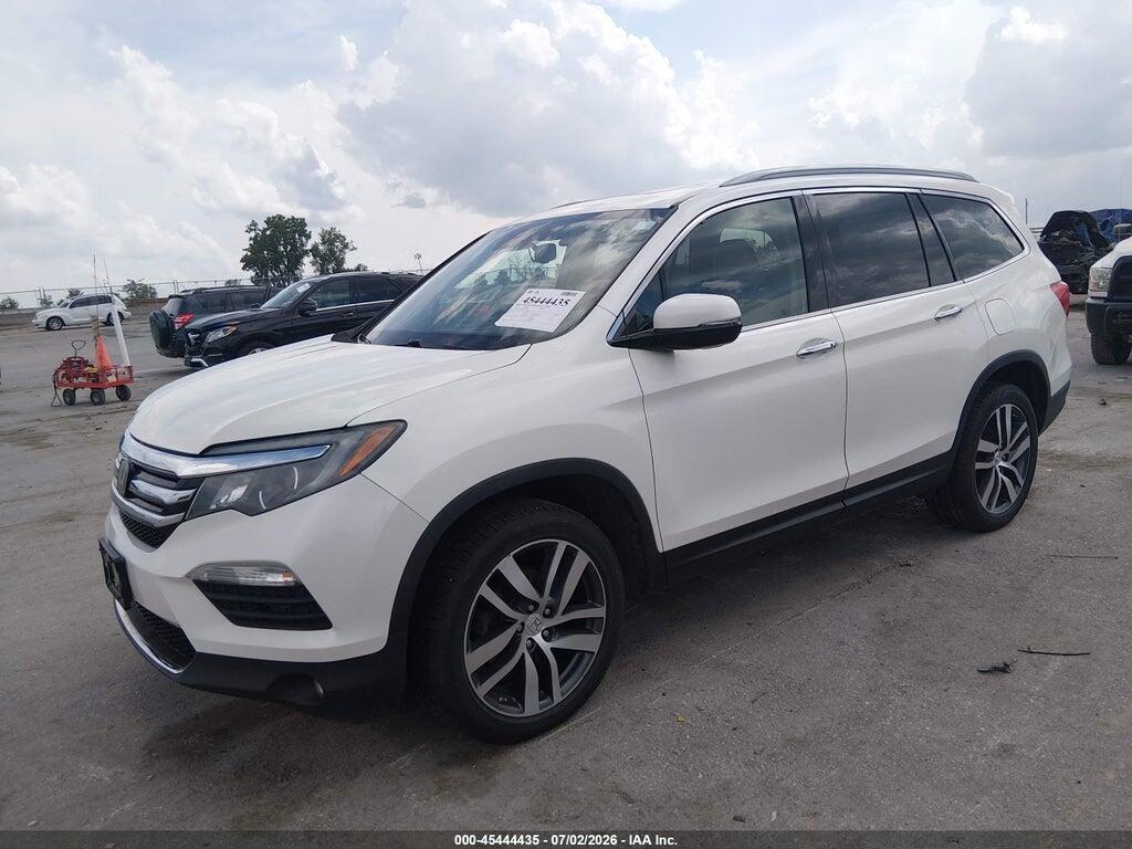 5FNYF6H97HB002235 2017 HONDA PILOT photo no. 2