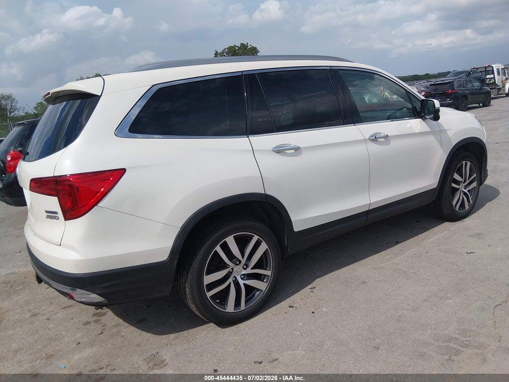 5FNYF6H97HB002235 2017 HONDA PILOT photo no. 4