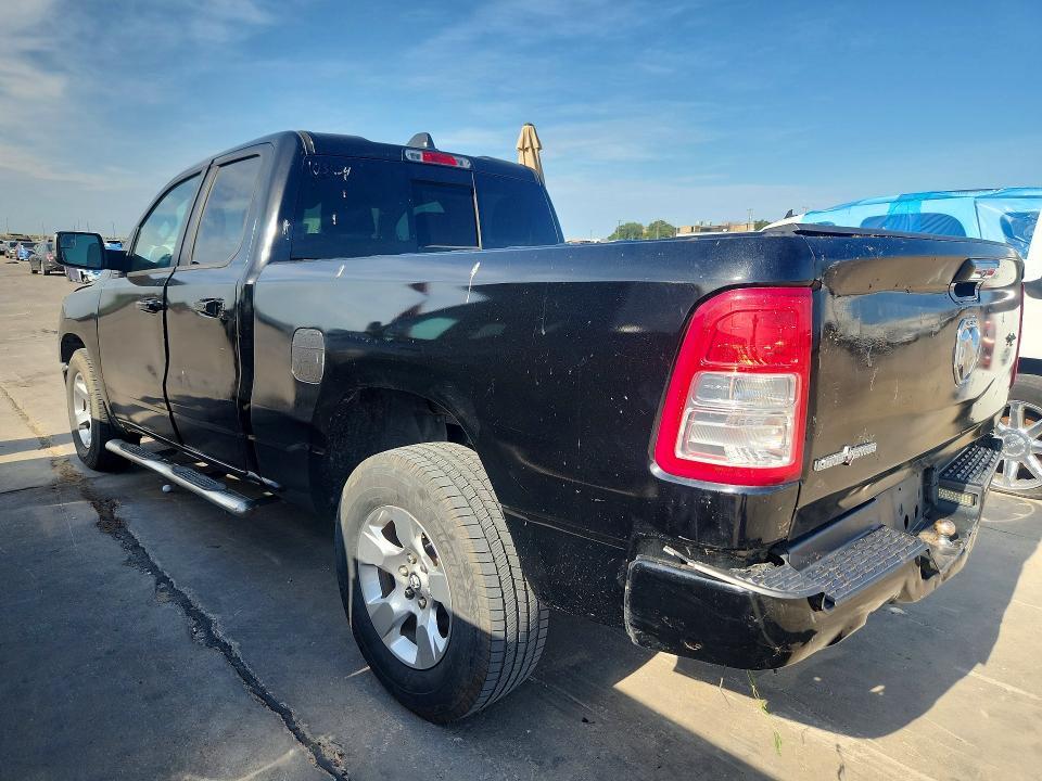 2019 RAM 1500 TRADESMAN — Фото 2 из 12