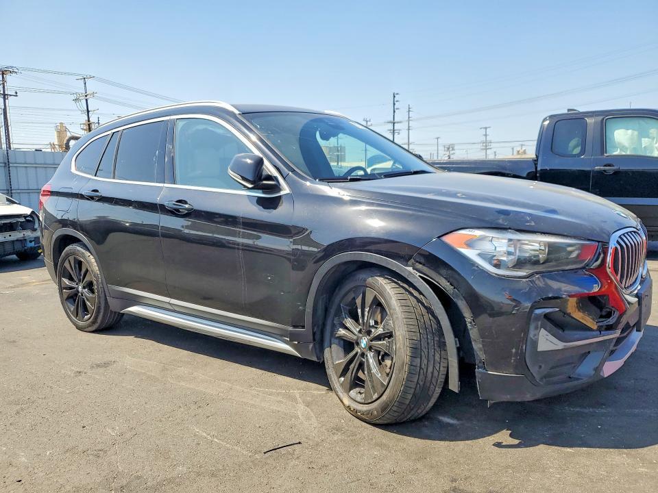 2020 BMW X1 SDRIVE28I — Фото 4 из 13