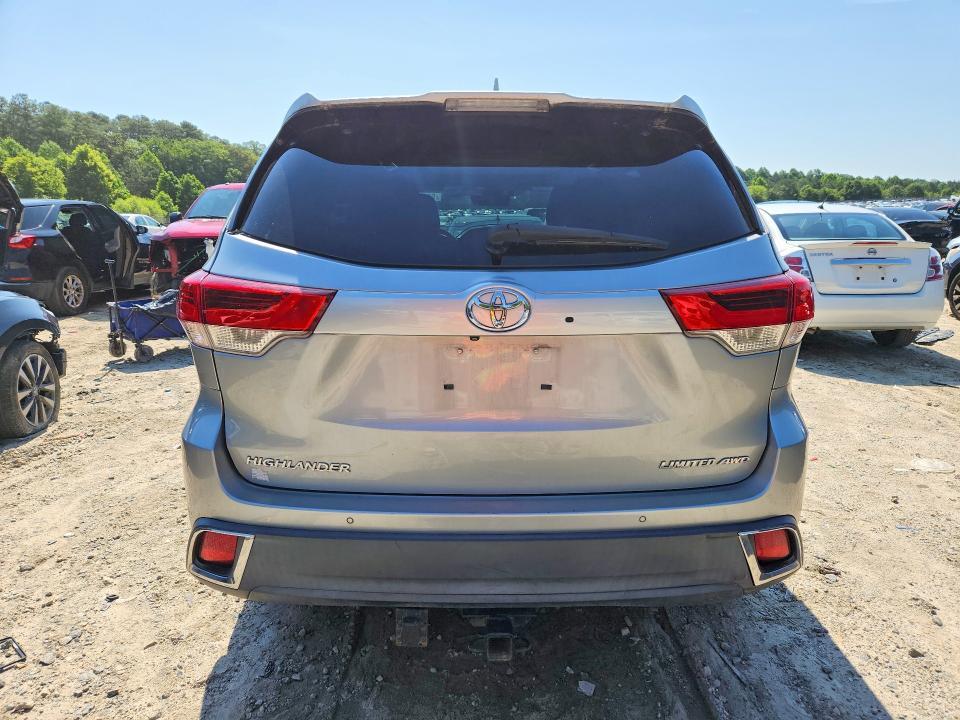 2019 TOYOTA HIGHLANDER LIMITED PLATINUM — Фото 6 из 14