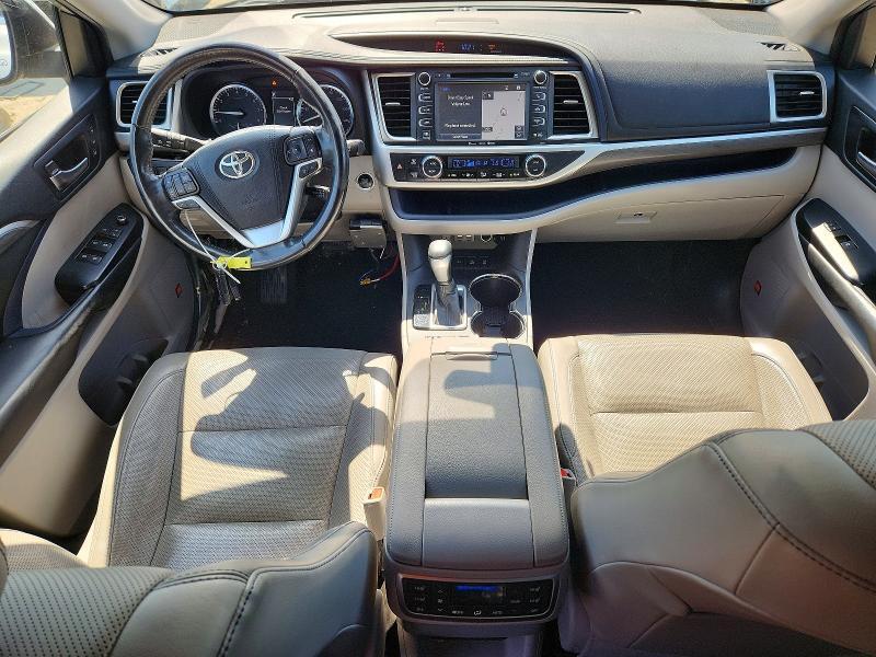 2019 TOYOTA HIGHLANDER LIMITED PLATINUM — Фото 8 из 14