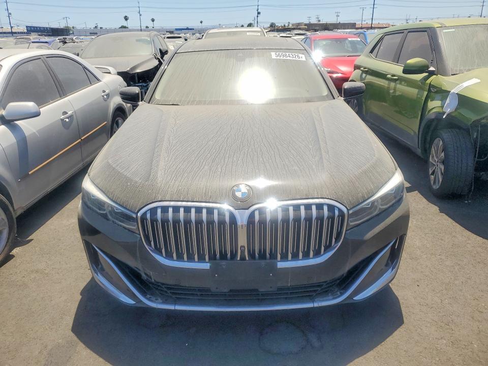 2020 BMW 740 I — Фото 5 из 12