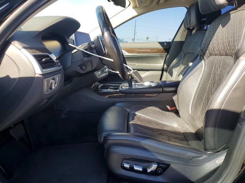 2020 BMW 740 I — Фото 7 из 12