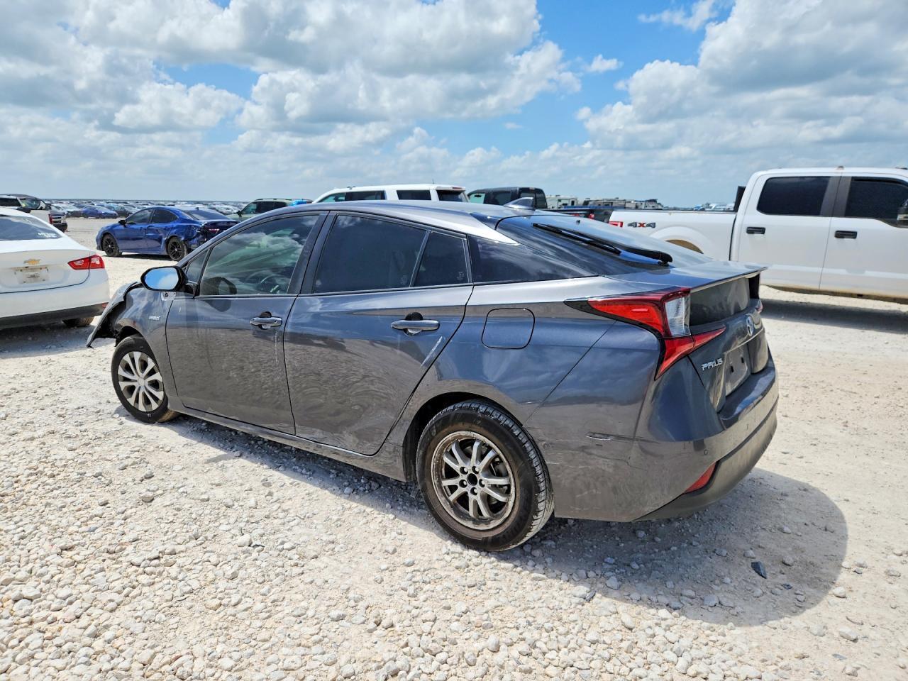JTDKARFU6K3071449 2019 TOYOTA PRIUS photo no. 2
