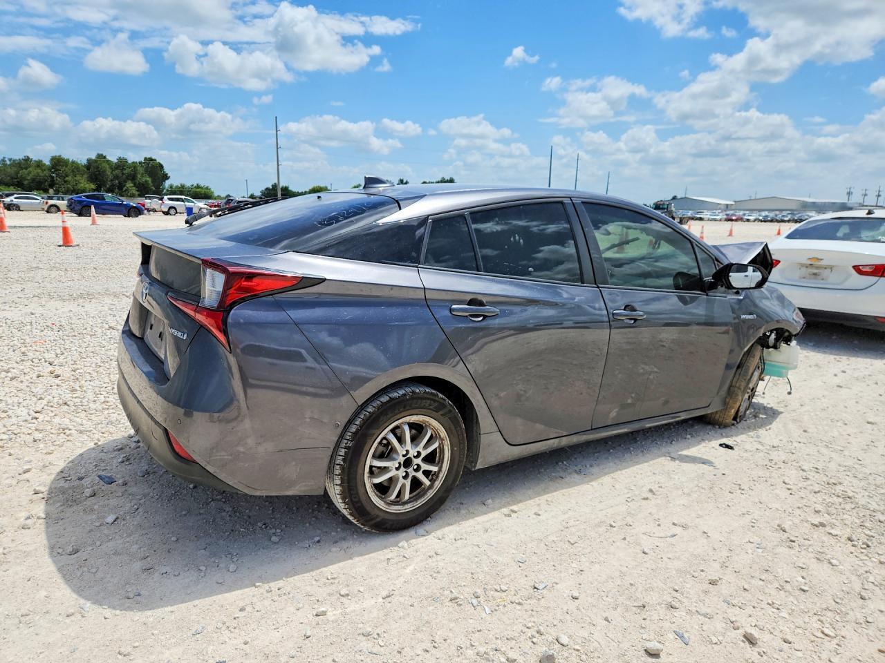 JTDKARFU6K3071449 2019 TOYOTA PRIUS photo no. 3