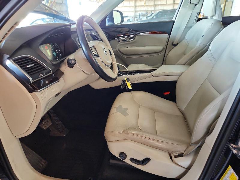 2019 VOLVO XC90 T5 MOMENTUM — Фото 7 из 13