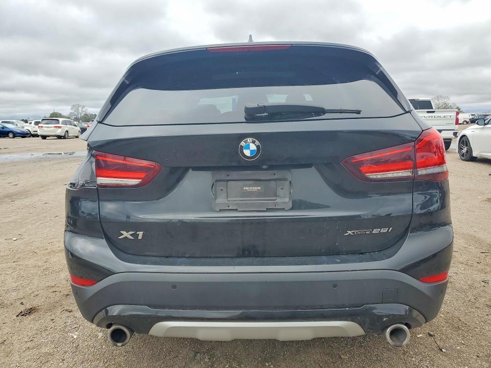 WBXJG9C02L5P12598 2020 BMW X1 photo no. 6