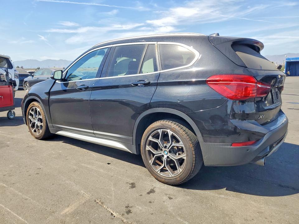WBXJG7C00L5R91859 2020 BMW X1 photo no. 2