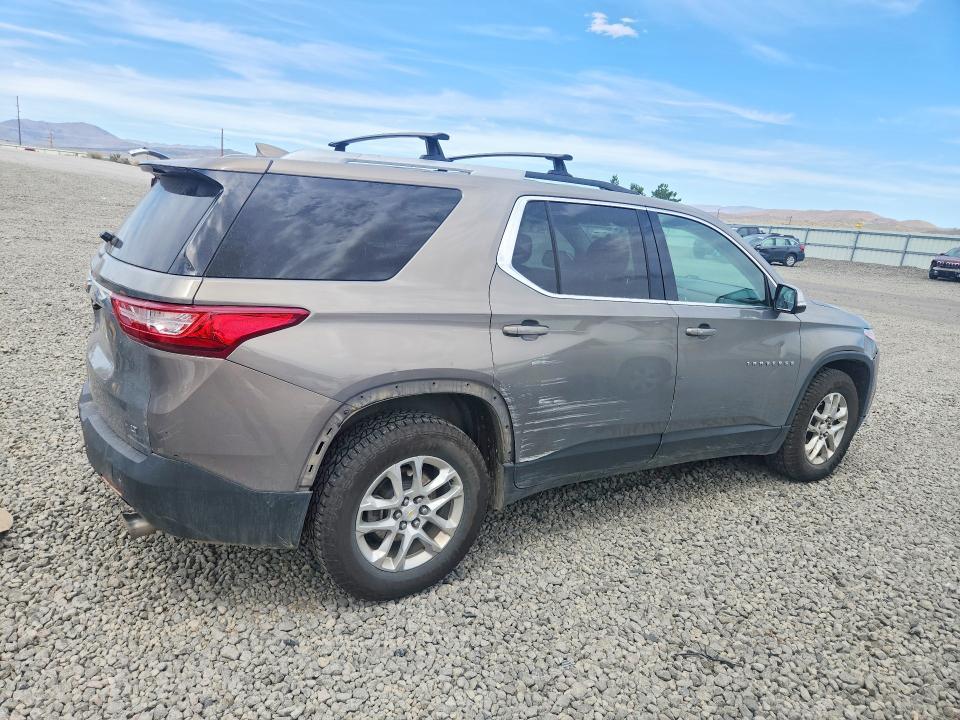 1GNERGKW0JJ244529 2018 CHEVROLET TRAVERSE photo no. 3