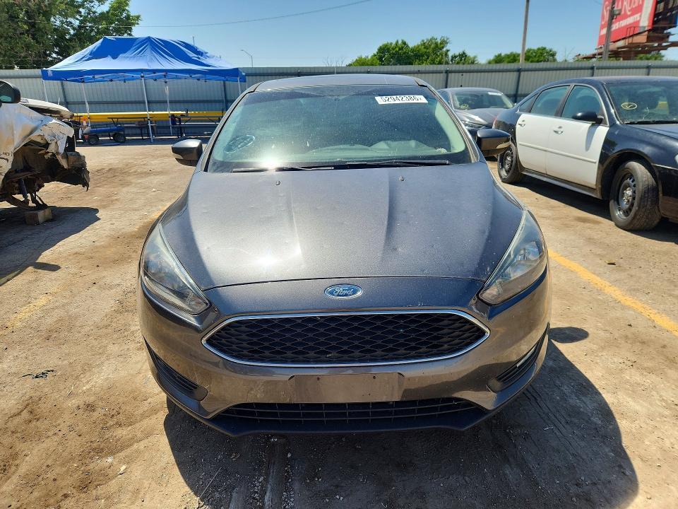 1FADP3H25JL241420 2018 FORD FOCUS photo no. 5