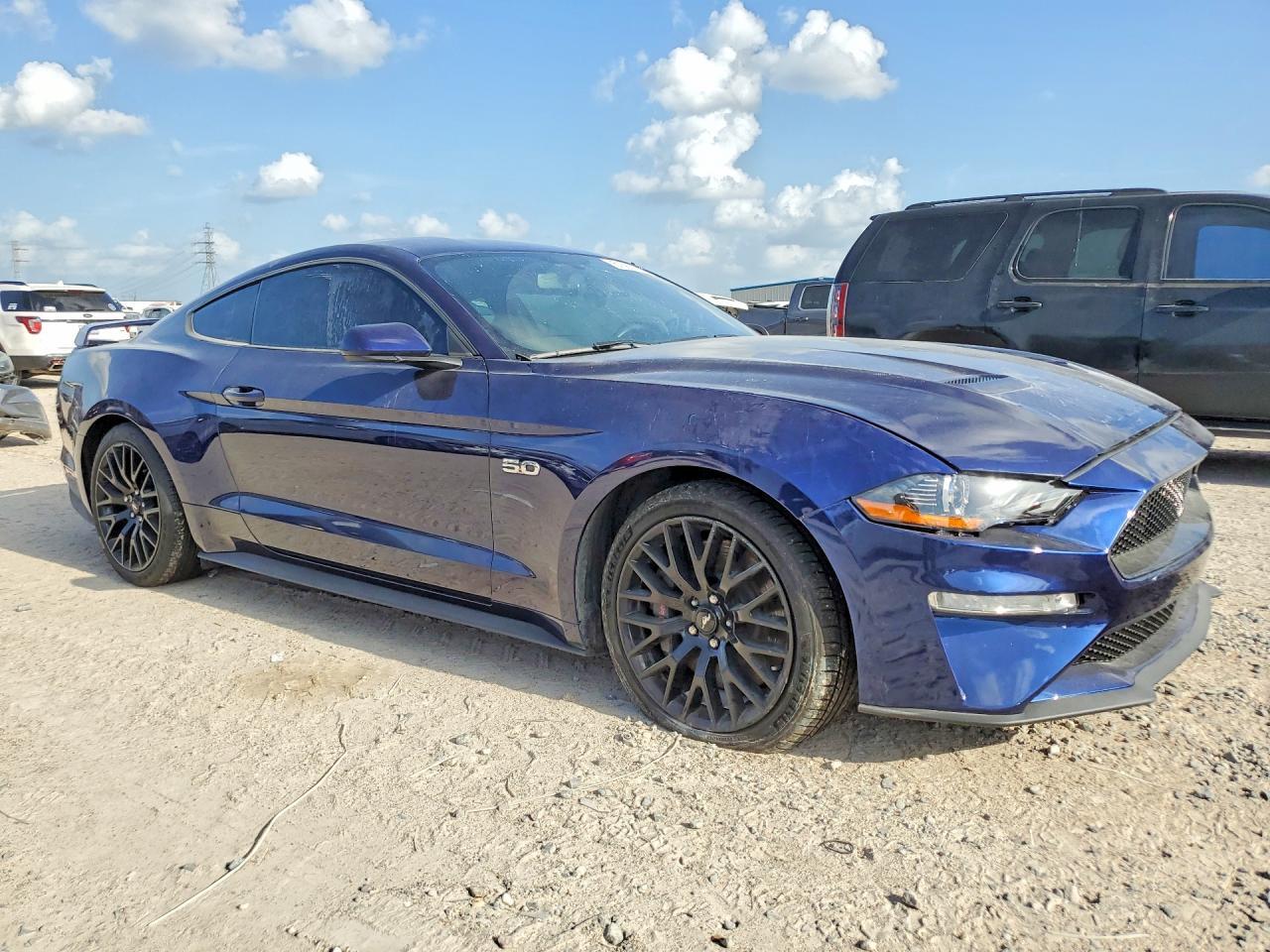 2018 FORD MUSTANG GT — Фото 4 из 12