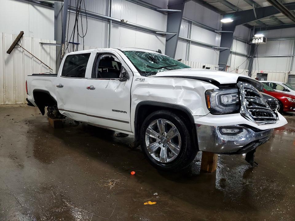 2018 GMC SIERRA K1500 SLT — Фото 4 из 12