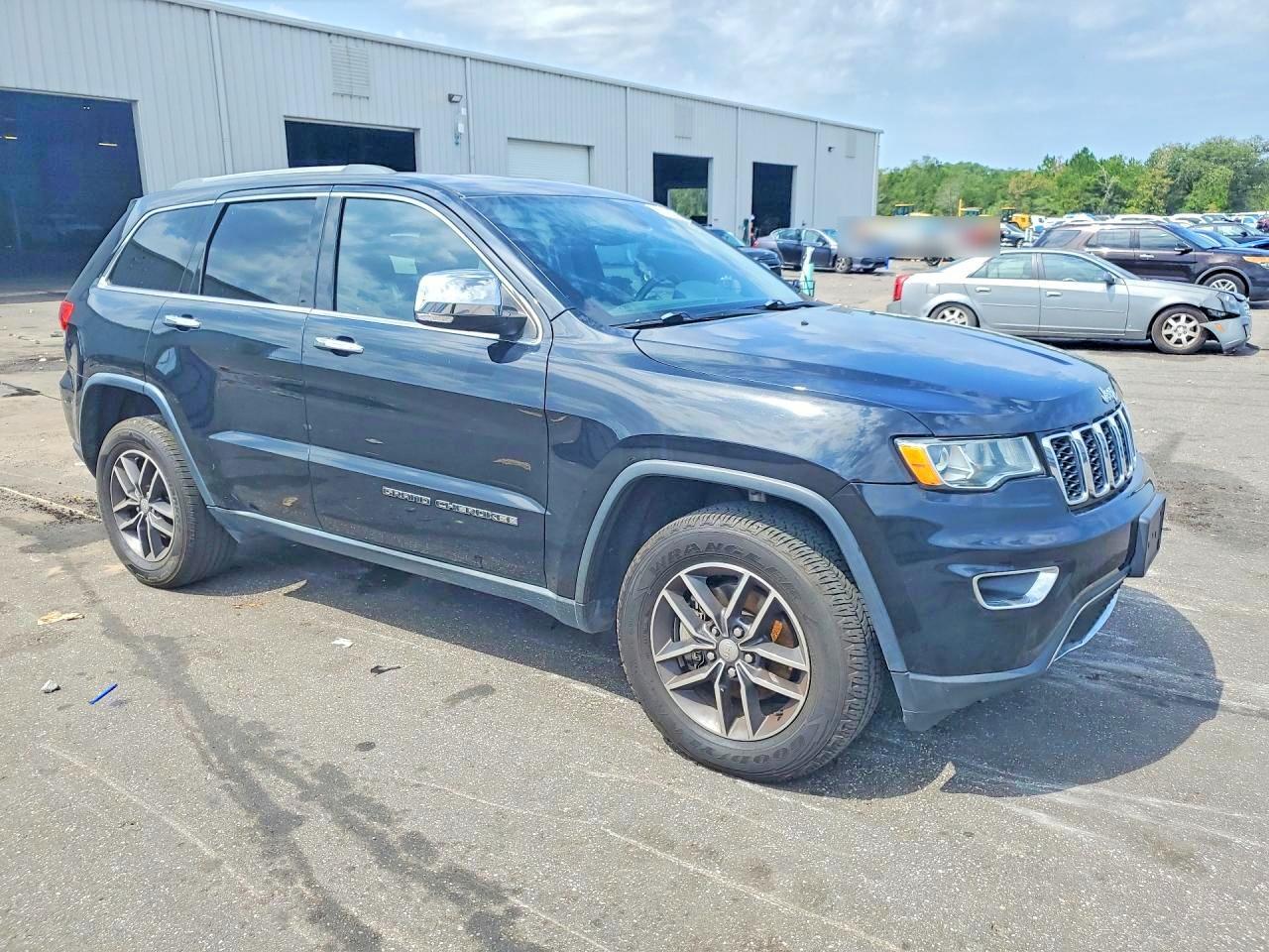 2018 JEEP GRAND CHEROKEE LIMITED — Фото 4 из 12