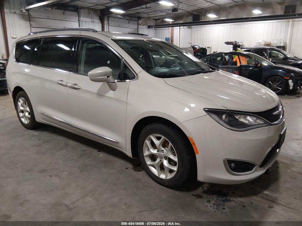 2C4RC1EG3HR585569 2017 CHRYSLER PACIFICA photo no. 1