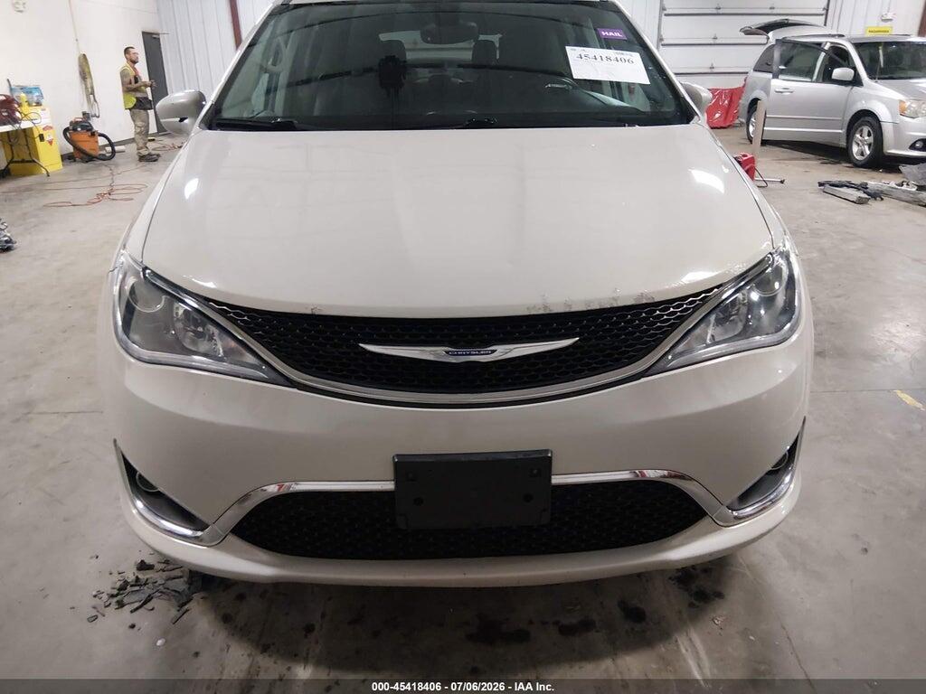 2C4RC1EG3HR585569 2017 CHRYSLER PACIFICA photo no. 12