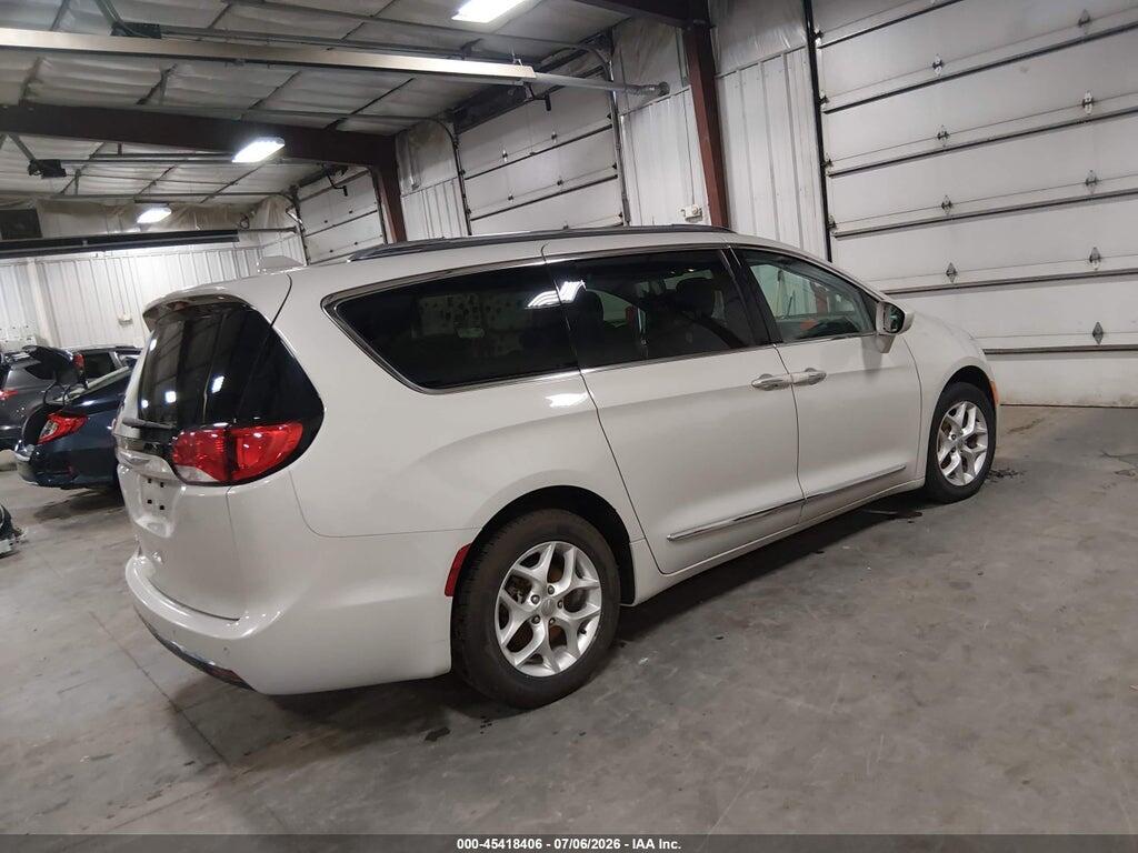 2C4RC1EG3HR585569 2017 CHRYSLER PACIFICA photo no. 4