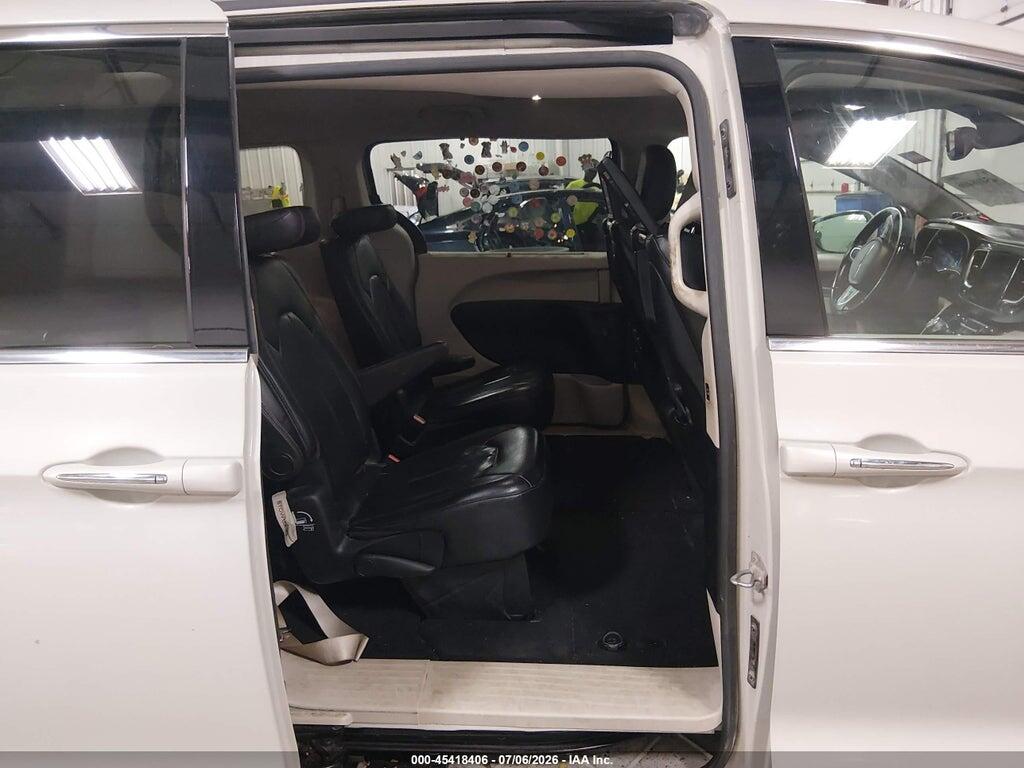 2C4RC1EG3HR585569 2017 CHRYSLER PACIFICA photo no. 8