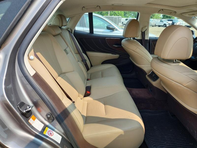 2018 LEXUS LS 500 BASE — Фото 10 из 12