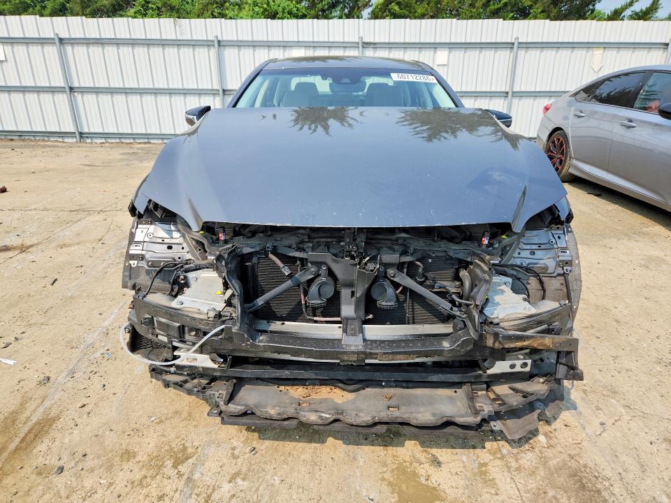2018 LEXUS LS 500 BASE — Фото 5 из 12