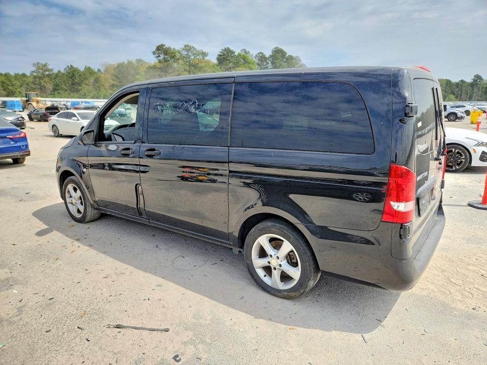 2018 MERCEDES-BENZ METRIS — Фото 2 из 13