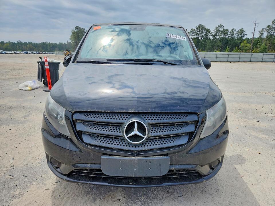 2018 MERCEDES-BENZ METRIS — Фото 5 из 13