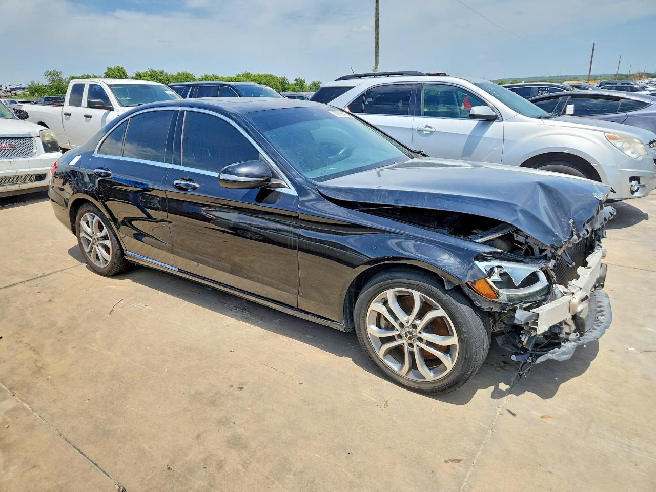 2018 MERCEDES-BENZ C 300 — Фото 4 из 12