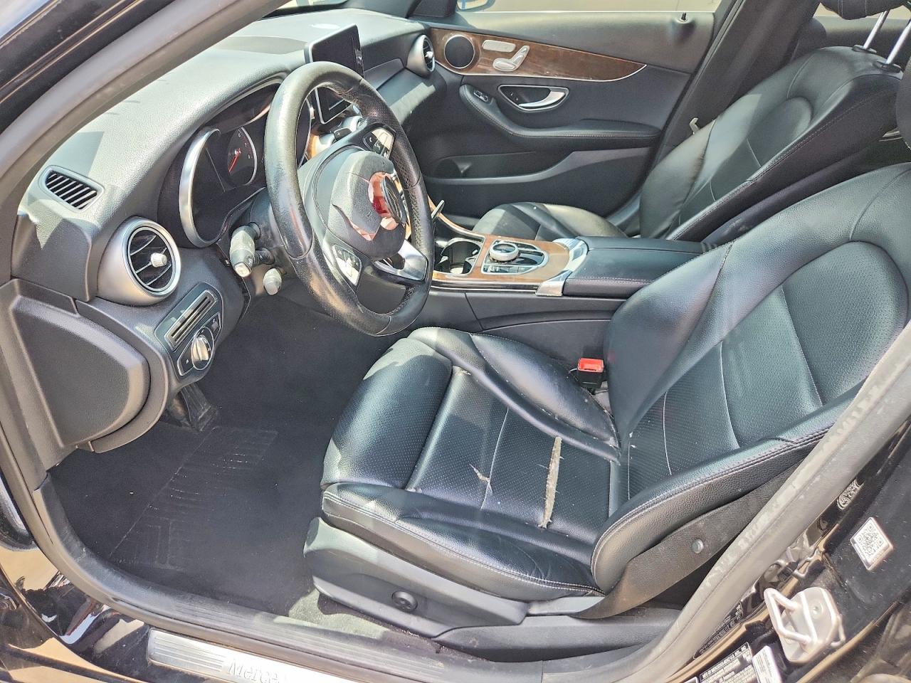 2018 MERCEDES-BENZ C 300 — Фото 7 из 12