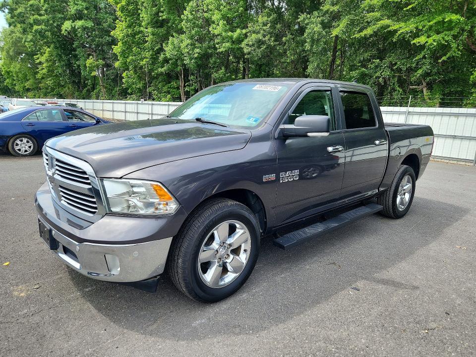 1C6RR7LT0JS284755 2018 RAM 1500 photo no. 1