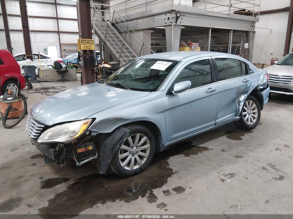 1C3CCBBB5CN175886 2012 CHRYSLER 200 photo no. 2