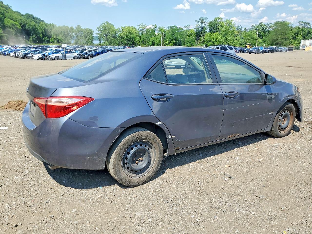 2018 TOYOTA COROLLA L — Фото 3 из 12