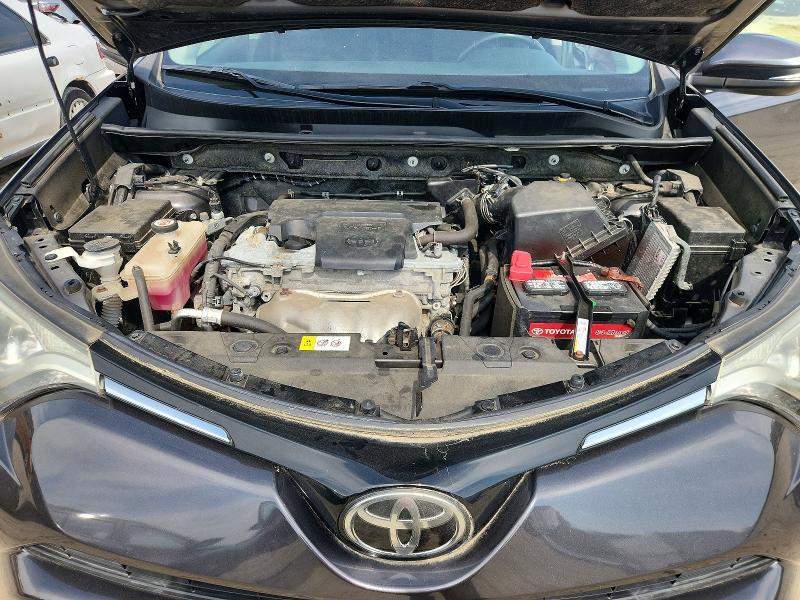 2018 TOYOTA RAV4 XLE — Фото 12 из 13
