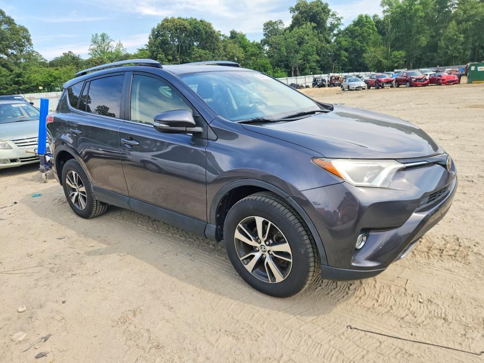 2018 TOYOTA RAV4 XLE — Фото 4 из 13