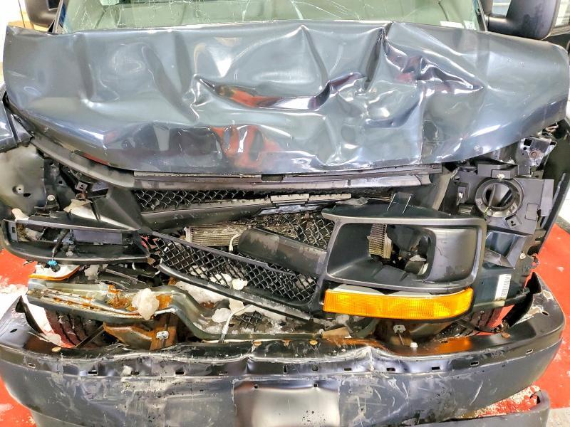 1GCZGHFG6H1130070 2017 CHEVROLET EXPRESS G3500 photo no. 12