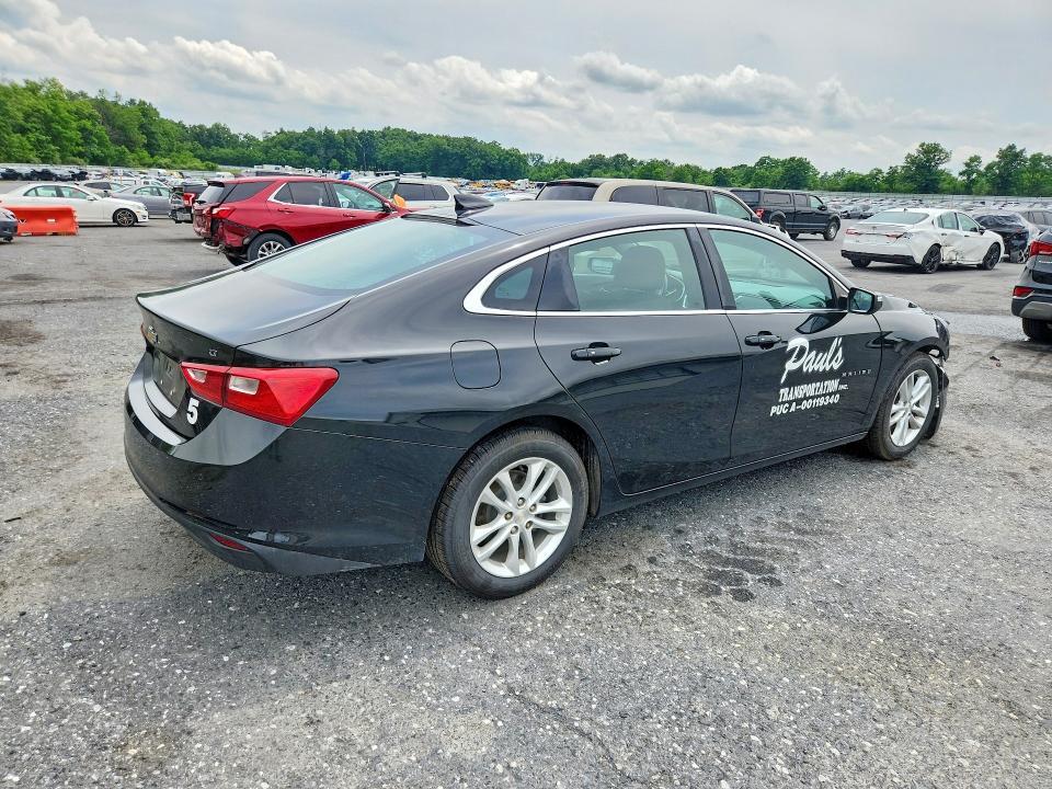 2017 CHEVROLET MALIBU LT — Фото 3 из 12