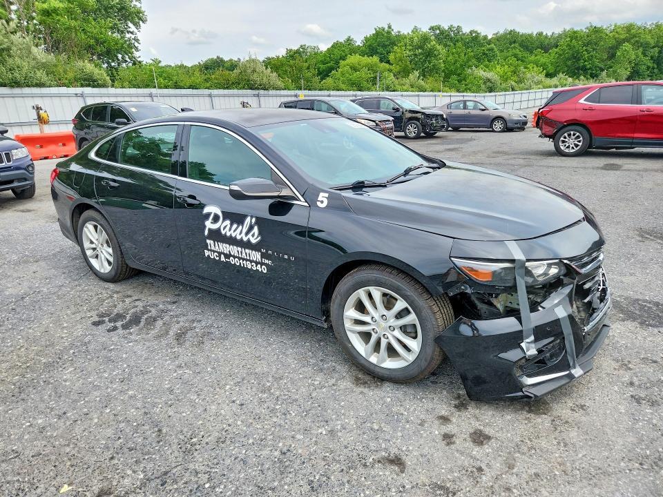 2017 CHEVROLET MALIBU LT — Фото 4 из 12