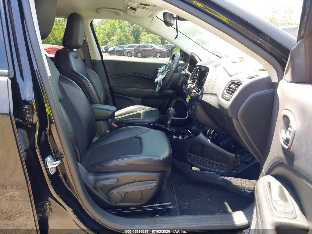 3C4NJDBB1MT516837 2021 JEEP COMPASS photo no. 5